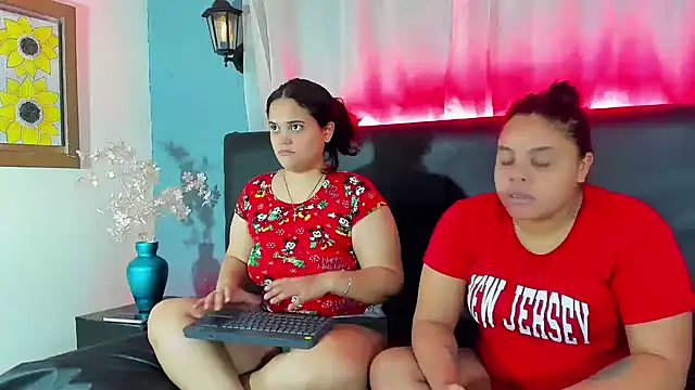 brunnette hot online show from 02-23-25, 11:00