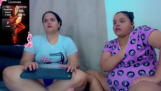 brunnette hot online show from 12-17-25, 10:54