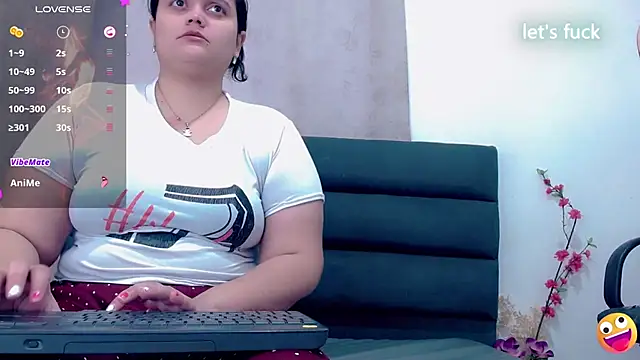 brunnette hot online show from 02-20-26, 11:11