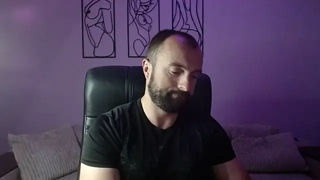 brindlefly6969 online show from 07-08-26, 10:20