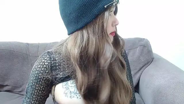 Snapshot of star_of_morning_666 chatting on 10-04-25, 02:48 star of morning 666 online show from 10-04-25, 02:48