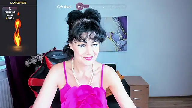 Silvia Wallec online show from 06-27-26, 05:12