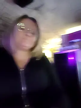 Snapshot of lady_charlyne chatting on 09-19-25, 07:36 lady charlyne online show from 09-19-25, 07:36