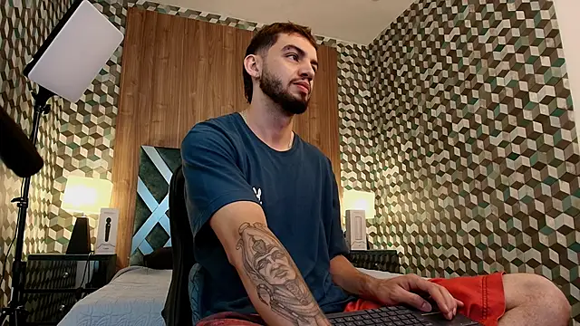 Michael magno online show from 10-01-25, 09:10