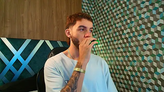 Michael magno online show from 10-20-25, 10:49