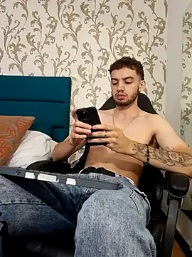 Michael magno online show from 04-04-26, 12:46