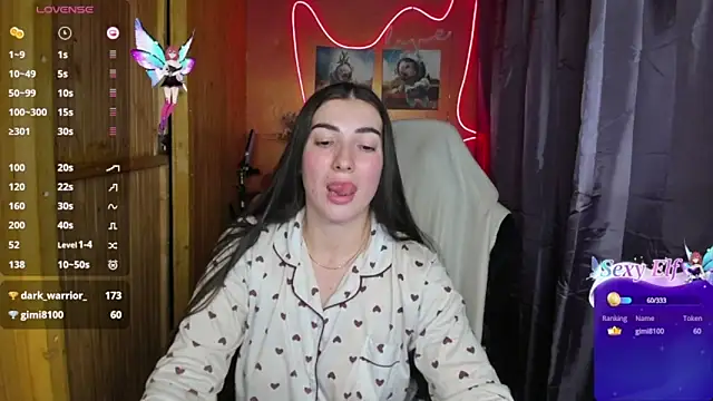 Fiery Brunette  online show from 12-28-24, 02:53