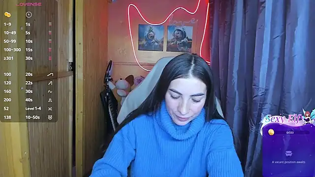 Fiery Brunette  online show from 02-06-25, 08:39