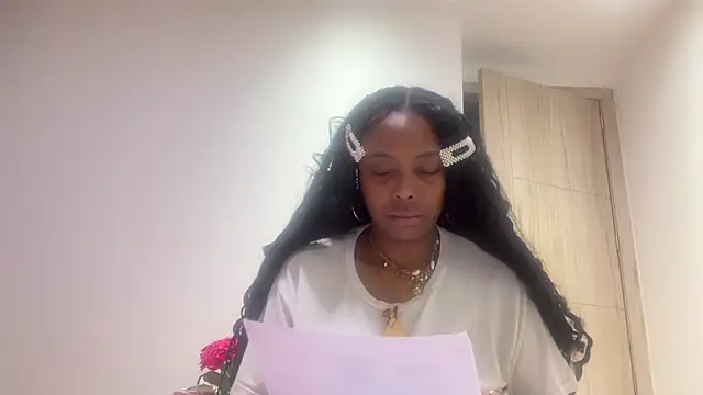 ChocolateCakeQueen online show from 04-24-26, 04:59