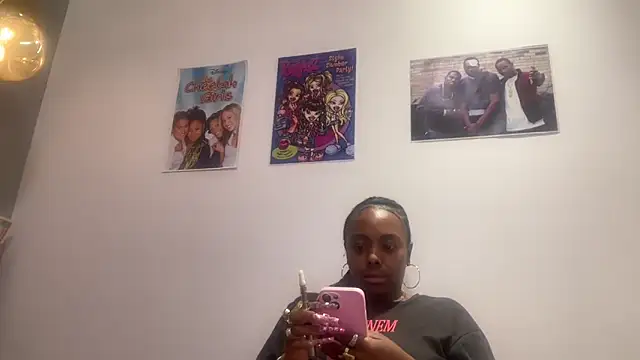 ChocolateCakeQueen online show from 06-02-26, 12:56