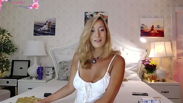 IreneHope online show from 07-29-26, 08:56