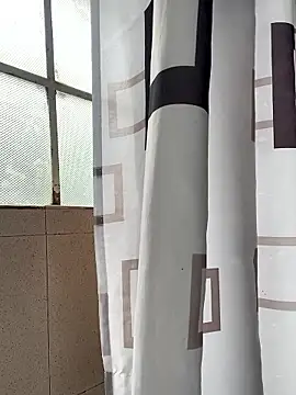 hannahb-e online show from 01-15-26, 04:11