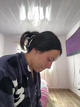 hannahb-e online show from 02-21-26, 02:40