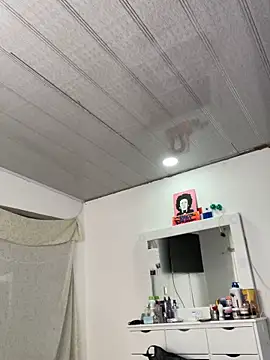 hannahb-e online show from 03-17-26, 06:11