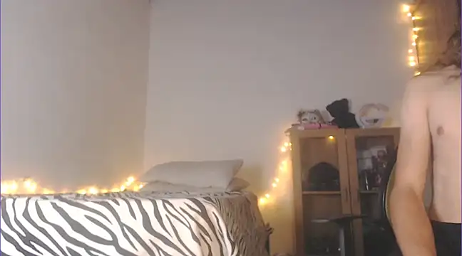 Tristan fantasycam online show from 02-23-25, 12:19