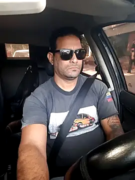 hecwil8 online show from 11-01-25, 11:56