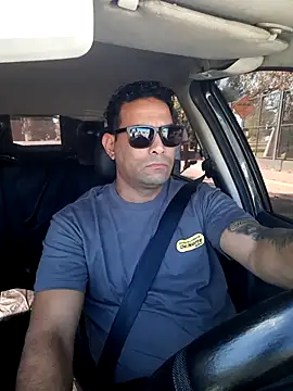 hecwil8 online show from 11-24-25, 12:27