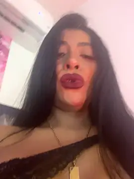 canela 10 online show from 09-16-25, 03:07