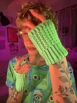 lyamthommpson online show from 02-22-26, 03:18