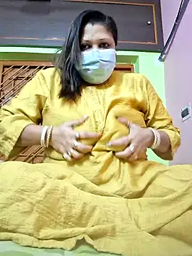 Snapshot of kunjan789 chatting on 02-15-25, 01:42 kunjan789 online show from 02-15-25, 01:42