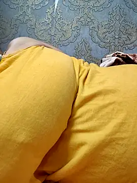 Snapshot of kunjan789 chatting on 11-28-25, 07:27 kunjan789 online show from 11-28-25, 07:27