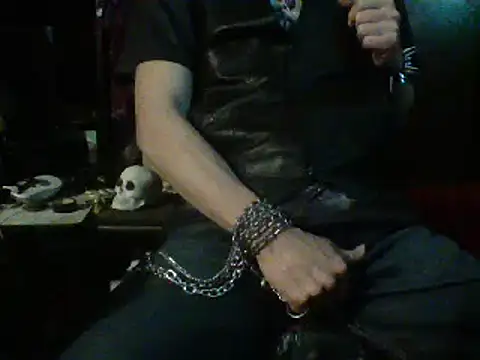 Snapshot of mrdemoncrowly chatting on 02-06-25, 08:29 mrdemoncrowly online show from 02-06-25, 08:29