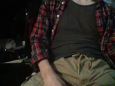 Snapshot of mrdemoncrowly chatting on 03-18-25, 04:37 mrdemoncrowly online show from 03-18-25, 04:37