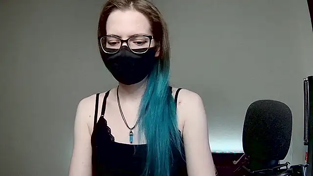 Snapshot of amber_candyfloss chatting on 12-27-24, 11:31 amber candyfloss online show from 12-27-24, 11:31