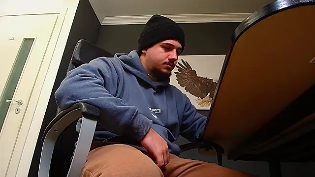 Snapshot of JoshKnights chatting on 01-21-25, 09:24 JoshKnights online show from 01-21-25, 09:24