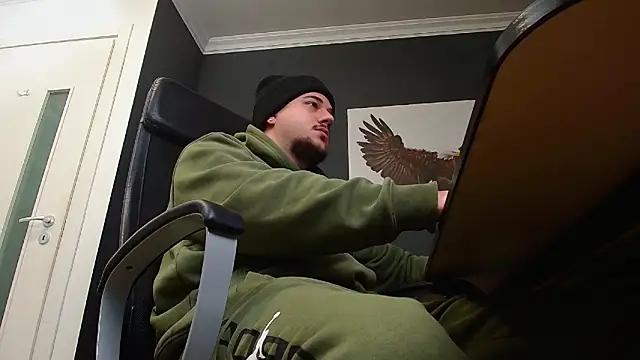 Snapshot of JoshKnights chatting on 01-23-25, 06:06 JoshKnights online show from 01-23-25, 06:06