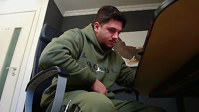 Snapshot of JoshKnights chatting on 01-23-25, 12:09 JoshKnights online show from 01-23-25, 12:09