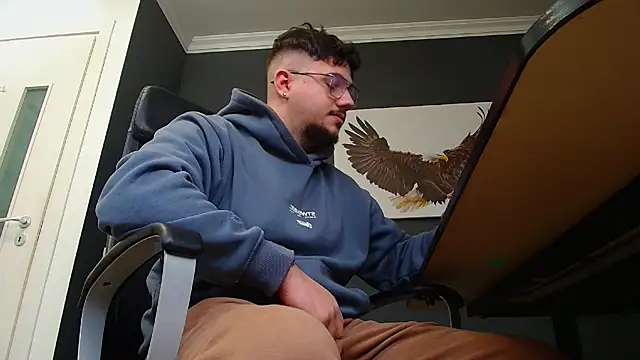 Snapshot of JoshKnights chatting on 01-25-25, 08:42 JoshKnights online show from 01-25-25, 08:42