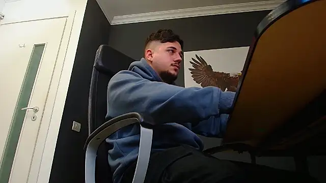 Snapshot of JoshKnights chatting on 01-28-25, 06:16 JoshKnights online show from 01-28-25, 06:16