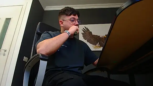 Snapshot of JoshKnights chatting on 01-28-25, 09:19 JoshKnights online show from 01-28-25, 09:19