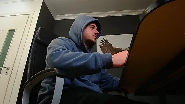 Snapshot of JoshKnights chatting on 01-31-25, 06:24 JoshKnights online show from 01-31-25, 06:24