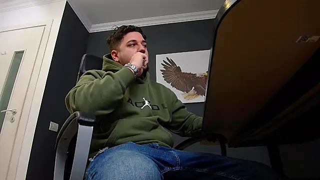 Snapshot of JoshKnights chatting on 02-09-25, 05:50 JoshKnights online show from 02-09-25, 05:50