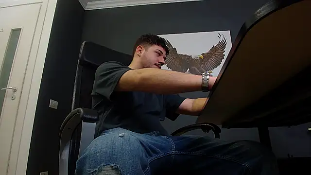 Snapshot of JoshKnights chatting on 02-15-25, 05:19 JoshKnights online show from 02-15-25, 05:19