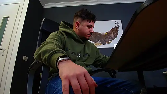 Snapshot of JoshKnights chatting on 02-25-25, 05:30 JoshKnights online show from 02-25-25, 05:30