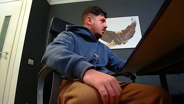 Snapshot of JoshKnights chatting on 03-03-25, 05:42 JoshKnights online show from 03-03-25, 05:42