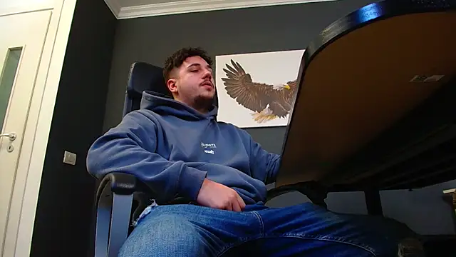 Snapshot of JoshKnights chatting on 03-06-25, 11:58 JoshKnights online show from 03-06-25, 11:58