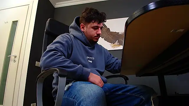 Snapshot of JoshKnights chatting on 03-12-25, 05:46 JoshKnights online show from 03-12-25, 05:46