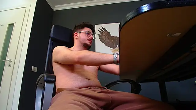 Snapshot of JoshKnights chatting on 03-14-25, 11:56 JoshKnights online show from 03-14-25, 11:56