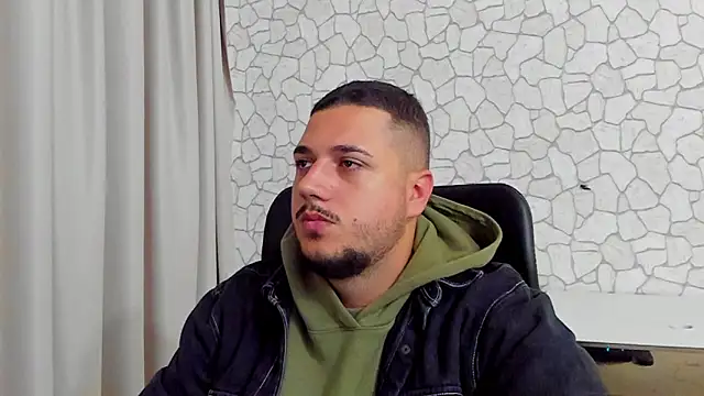 Snapshot of JoshKnights chatting on 09-27-25, 04:50 JoshKnights online show from 09-27-25, 04:50