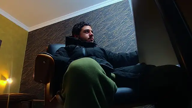 Snapshot of JoshKnights chatting on 11-23-25, 05:40 JoshKnights online show from 11-23-25, 05:40