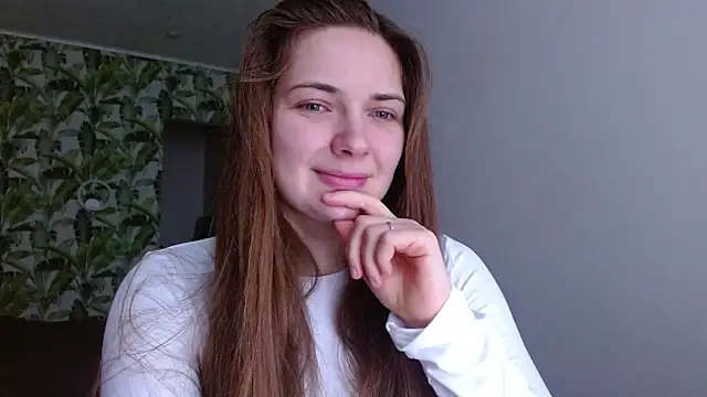 Olivia shine online show from 02-16-26, 05:47