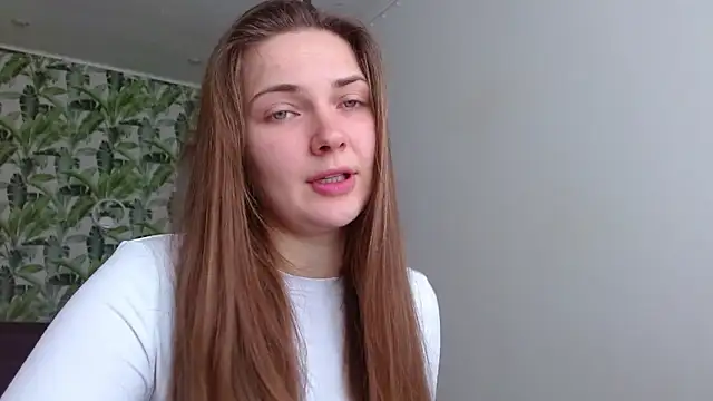 Olivia shine online show from 03-06-26, 05:26