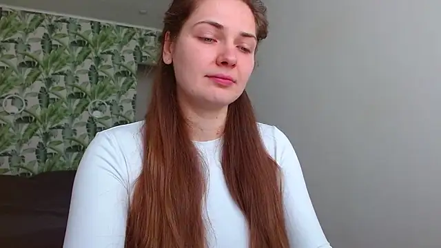 Olivia shine online show from 03-10-26, 05:34