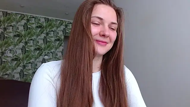 Olivia shine online show from 03-18-26, 05:21