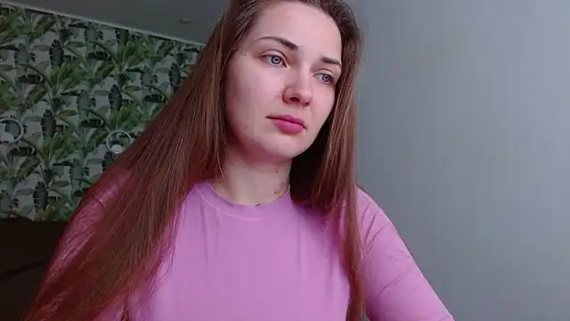 Olivia shine online show from 03-24-26, 05:23