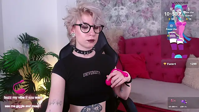  Moonlight t online show from 02-27-25, 08:17